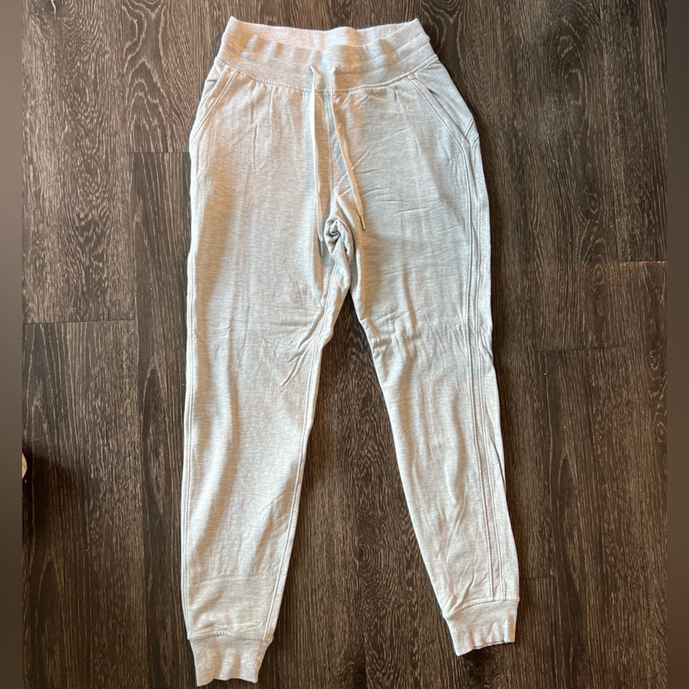 Grey lululemon joggers